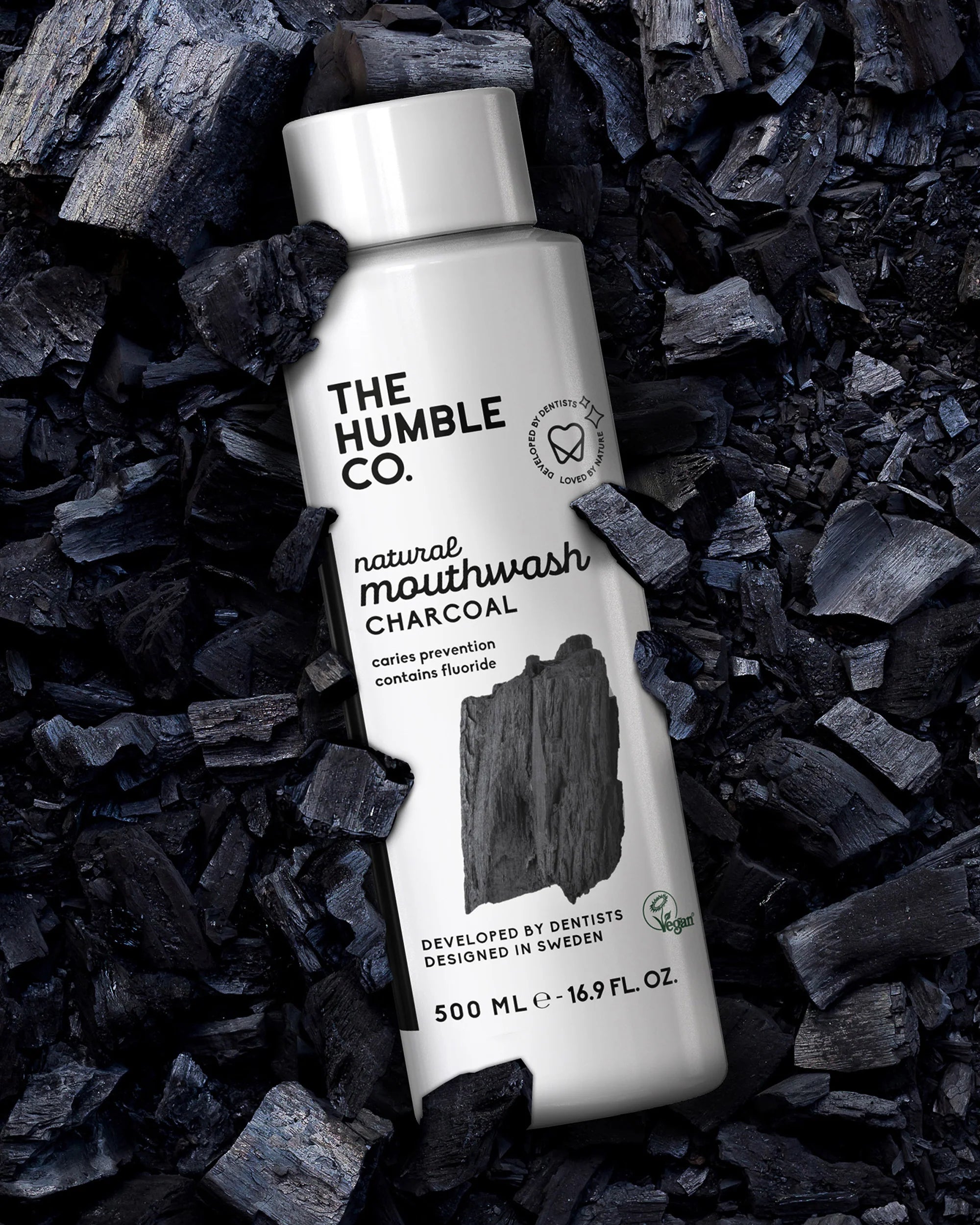 HUMBLE Náttúrulegt Munnskol Kola "Minta-Charcoal"